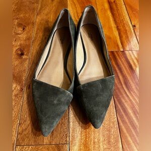 Crown Vintage, size 10 M, olive green leather flat slip on